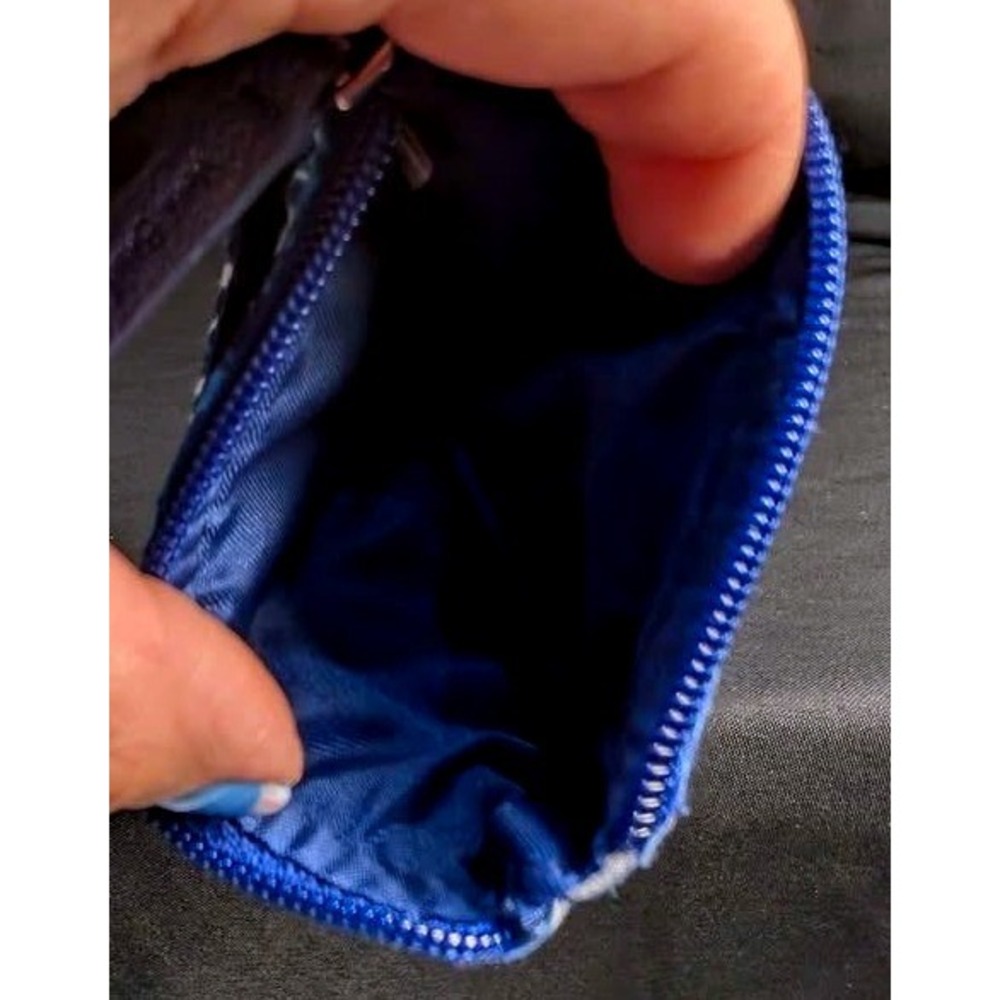 Vera Bradley ~ Quilted Cotton ~ Coin Purse Pouch ~ Blue Tapestry Retired Pattern - Picture 9 of 10